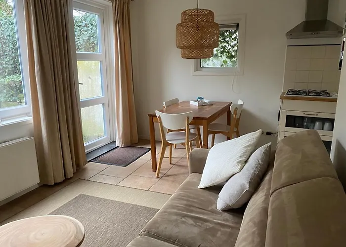 Ella With Free Privat Parking *